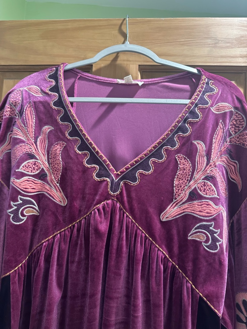 easel Velvet Embroidered V-Neck Tunic - Picture 2 of 3